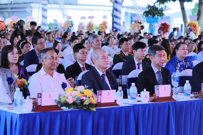 Trường Đại học Thể dục Thể thao TP.HCM: Nửa thế kỷ bền bỉ kiến tạo giá trị cho Thể thao Việt Nam - Ảnh 3.