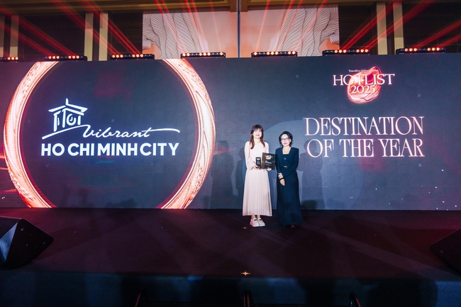 TP. Hồ Chí Minh, Huế và Quảng Ninh được vinh danh là những điểm đến ấn tượng của năm - Ảnh 3.