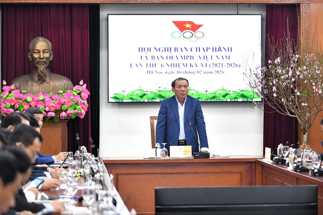 Bộ trưởng Nguyễn Văn Hùng: Lấy con người làm trung tâm, phát triển thể thao theo trục Olympic - Ảnh 1.