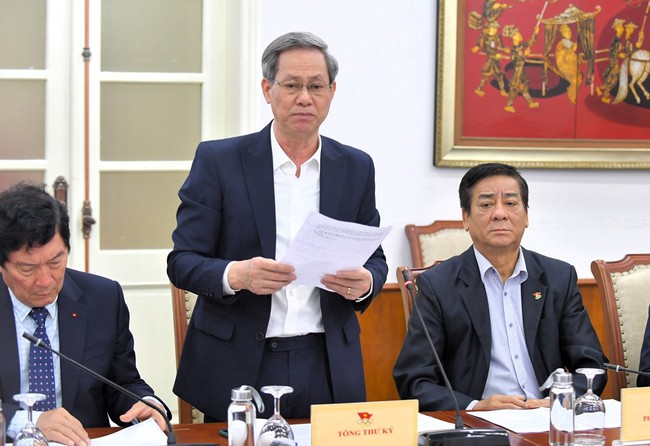 Bộ trưởng Nguyễn Văn Hùng: Lấy con người làm trung tâm, phát triển thể thao theo trục Olympic - Ảnh 4.