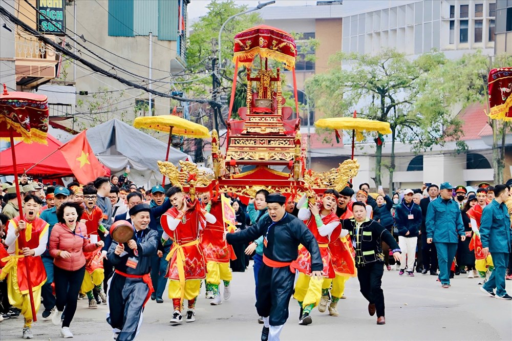 Mùa lễ hội 2026: Không còn chuyện “đến hẹn lại lo” - Ảnh 1.