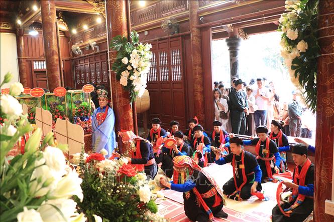 Lào Cai: Bảo tồn và phát huy các lễ hội truyền thống - Ảnh 2.