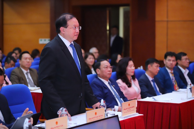 Thủ tướng làm việc với Bộ VHTTDL về các nhiệm vụ, giải pháp triển khai Nghị quyết Đại hội XIV của Đảng và Nghị quyết số 80 của Bộ Chính trị về phát triển văn hóa Việt Nam - Ảnh 5.